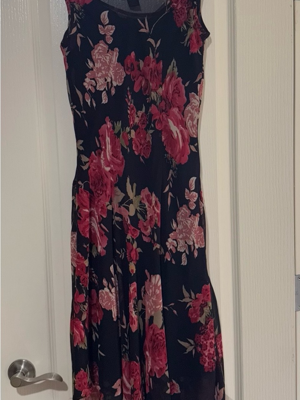 Vintage connected apparel Black Midi Dress with Pink Floral Print💕 - Picture 2 of 8